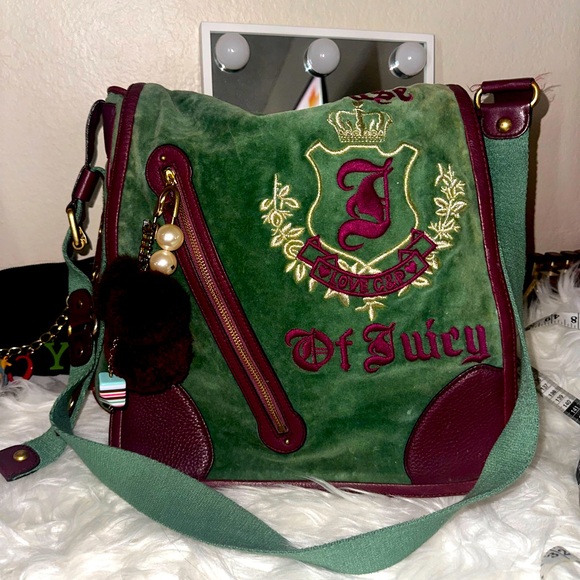 Juicy Couture Handbags - Green Juicy couture laptop/messenger bag
